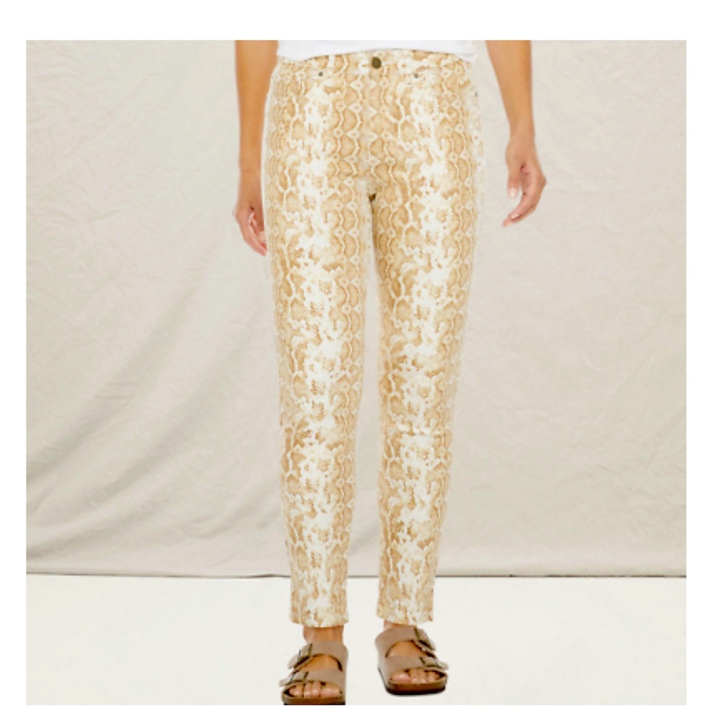 A.N.A. High-Rise Ankle Skinny Jeans